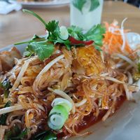 Pad thai (sin huevo) at Coco Thai Cuisine in Orlando