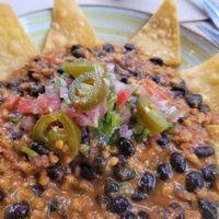 Vegan chili, delightfully spicy at Txinuk in Getxo