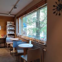 Indoor seating at Kleiner - Wipkingen in Zurich