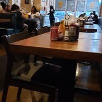 Big dining room at World Famous House of Mac in Miami