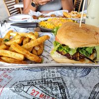Veggie burger at World Famous House of Mac in Miami