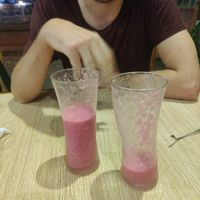 Mixed fruit shake at Kapphet Vegan in Vang Vieng