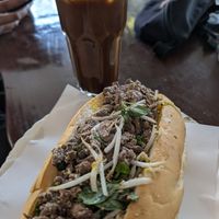 Larp sandwich at Kapphet Vegan in Vang Vieng