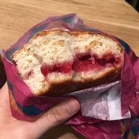 Veganer Ofenkrapfen  at Schubert Bio & Vollwert Bäckerei - Konigsplatz in Augsburg