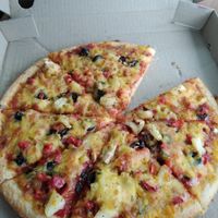 Supreme at Ghilli Pizza in Auckland