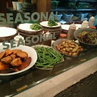 Additional options for salads or bowls at Honest Greens - Plaça Catalunya in Barcelona