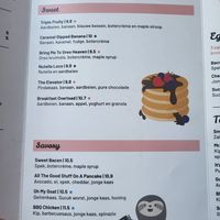 Pink is vegan, green is vegetarian at Mr NonNo in Rotterdam