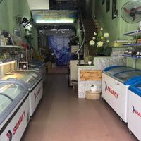 Inside  at Chay Dai Tu in Hanoi