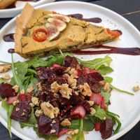 Vegan chickpea quiche at Fräulein Coffea in Bochum