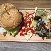 Burger  at  Good Samaritan in Qingdao