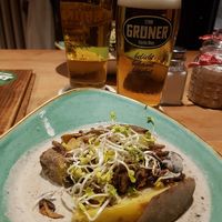 Oven potato with mushroom sauce and yummy beer at Tante Förster in Furth
