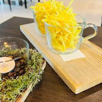 Pommes aluettes with the burger  at Bahnhöfli in Haag