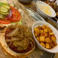 vegan burger at BBB in Afula