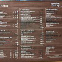 Menu with clearly marked options at Seealm Hög in Serfaus
