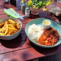 Fab vegan chilli at The Secret Garden in Dorchester