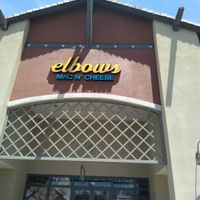 Store front at Elbows Mac N' Cheese in Gilbert