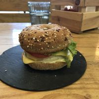 vegan bagle burger at Izzy's Market Vegetarian Boutique in Vila Do Bispo