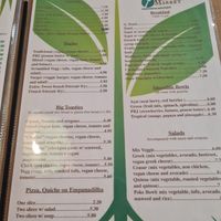 Menu at Izzy's Market Vegetarian Boutique in Vila Do Bispo