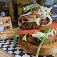 Happy farm burger at Blooming Onion - Moctezuma in Guadalajara