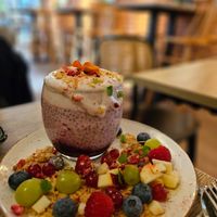 Chiapudding with rhubarb, strawberry & dragonfruit at Preps in Maastricht