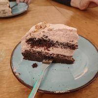 Cholate caramel cake at no bones in Krakow