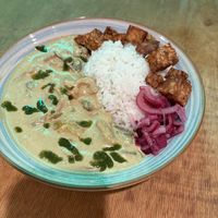 Tempeh curryy  at no bones in Krakow