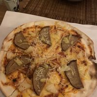 Hawaiian Pizza  at no bones in Krakow