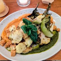 Gebackener Blumenkohl mit Süßkartoffelpüree at Kartoffelhaus in Freiburg