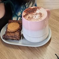 Hot chocolate and biscoffi brownie at Colline's Kitchen in Newbury