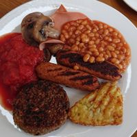 Fantastic vegan breakfast vegan haggis was amazing full taste at Cafe One in Blyth