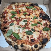 Plain cheese at 20th Street Pizza in Philadelphia