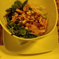 Spaghetti di riso con tofu at Com Saigon in Florence