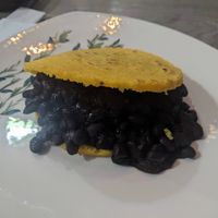 Arepa Cesària Èvoria without cheese (17.800 COP) - 2.5/5 at Quero Arepa in Cartagena