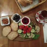 Vegan breakfast at Mavra Café Design Workshop in Istanbul