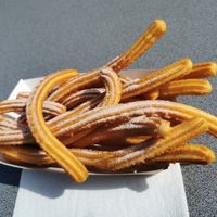 One portion (middle) at Spaanse Churros in Maastricht