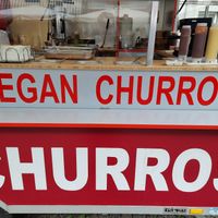 Vegan churros mentionned on stall at Spaanse Churros in Maastricht