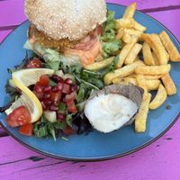 Vegan  chicken sandwich   at Aloha in Leiden