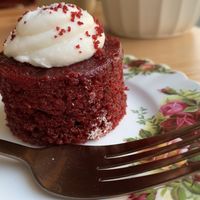 Red velvet cake   at Chapter One Coffee Shop in Edinburgh