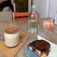 cinnamon roll and chai latte!
the cinnamon roll tasted like heaven, it was not too sweet and i loved that! 
cozy cafe with yummy menu at Plenty in The Hague