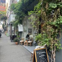   at Plenty in The Hague