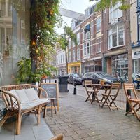 Der Fensterplatz bei Regen war ein Highlight 🥰 at Plenty in The Hague