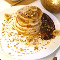 Spelt pancakes premium at Plenty in The Hague