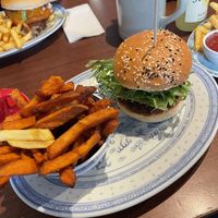 Vegan Burger with sweet potato fries and chili-peach-dip  at Burgeramt in Trier