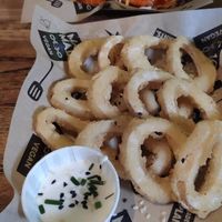 Calamari rings and sweet potato fries at Madrid Vegan Tours in Madrid