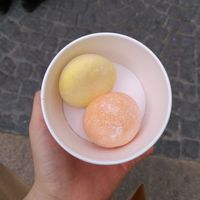 Mochis : yuzu/lemon and mango/passion fruit at La Cantine Viêtgétarienne in Bordeaux
