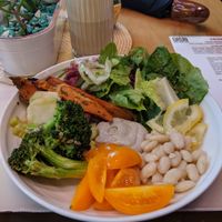 This place has great vegan bowls!  The cream in the middle is sunflower seed puree. at GRÜN in St Petersburg