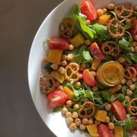 Sałatka jesienna wegańska   at Cukru Cafe in Jelenia Gora