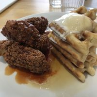 Wings n’ Waffles at Verdine in Houston