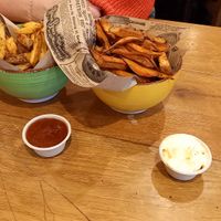 Regular and sweet potato fries 🍟 at Lust in Groningen