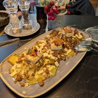 artichokes with vegan cheese and tofu at BLoved Veggie Corner in Madrid